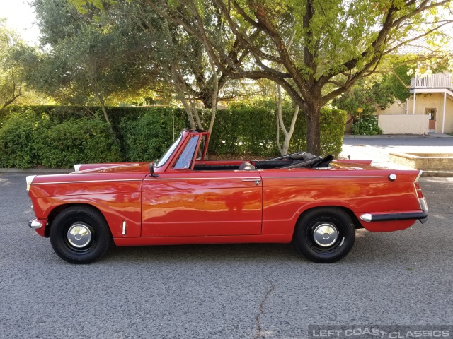 1965-triumph-herald-101.jpg