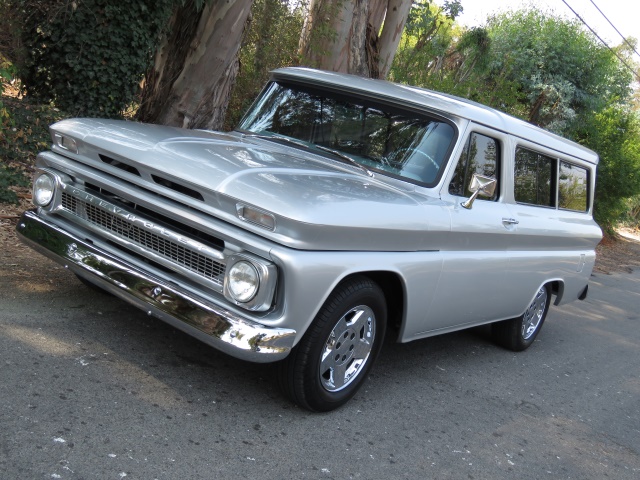 1966-chevrolet-suburban-243.jpg