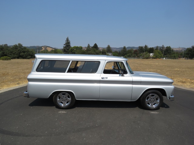 1966-chevrolet-suburban-248.jpg