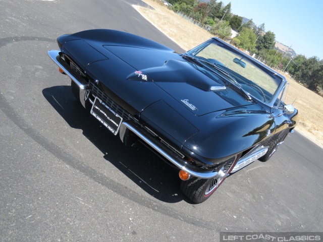 1966-corvette-stingray-005.jpg