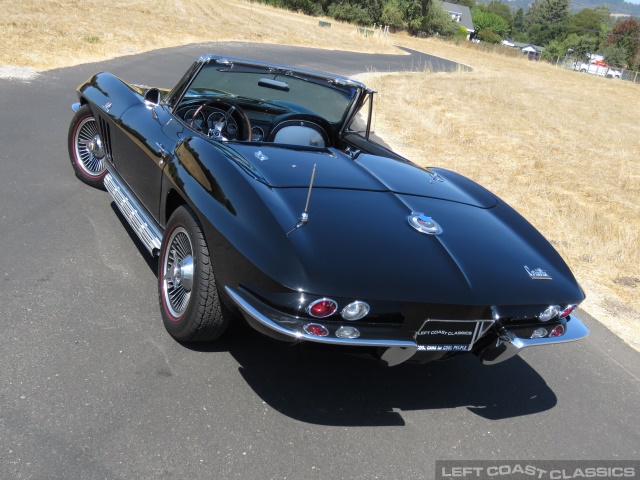 1966-corvette-stingray-021.jpg