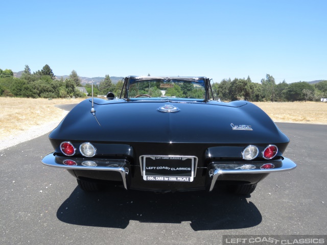 1966-corvette-stingray-023.jpg