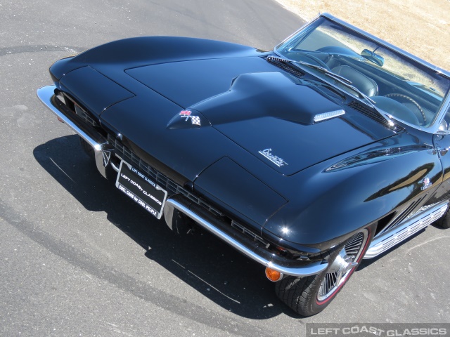 1966-corvette-stingray-102.jpg