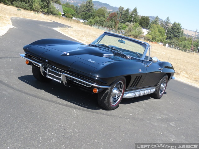 1966-corvette-stingray-190.jpg