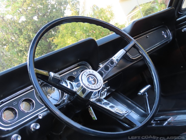 1966-ford-mustang-convertible-085.jpg