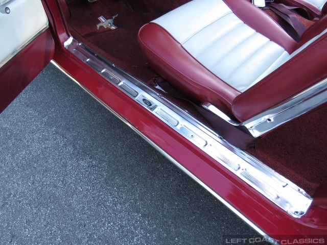 1966-ford-mustang-convertible-057.jpg