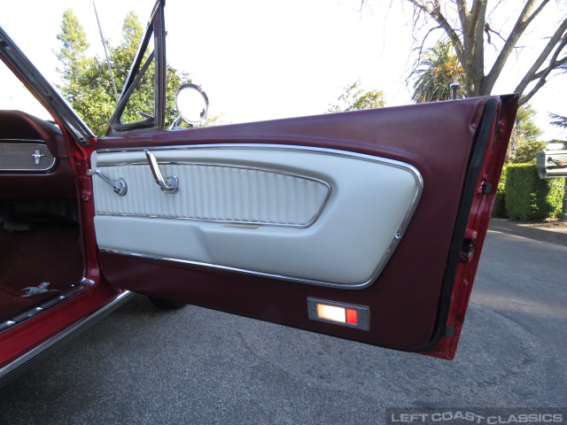 1966-ford-mustang-convertible-085.jpg