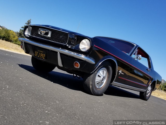 1966-ford-mustang-coupe-003.jpg