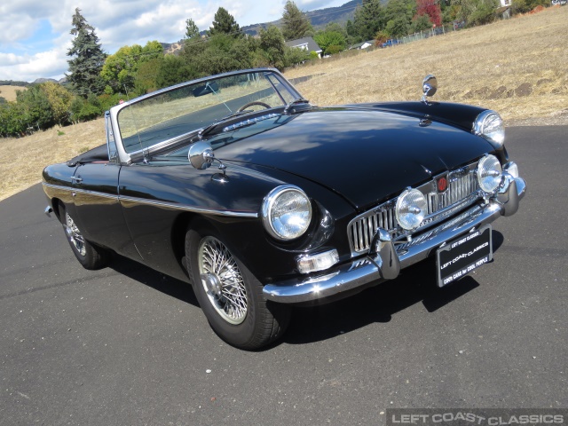 1966-mgb-roadster-040.jpg