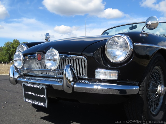 1966-mgb-roadster-053.jpg