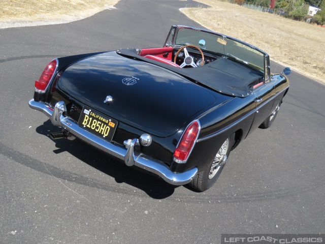 1966-mgb-roadster-172.jpg