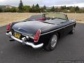 1966-mgb-roadster-030