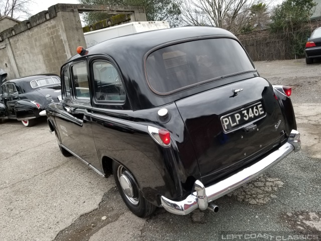 1967-austin-london-taxi-010.jpg