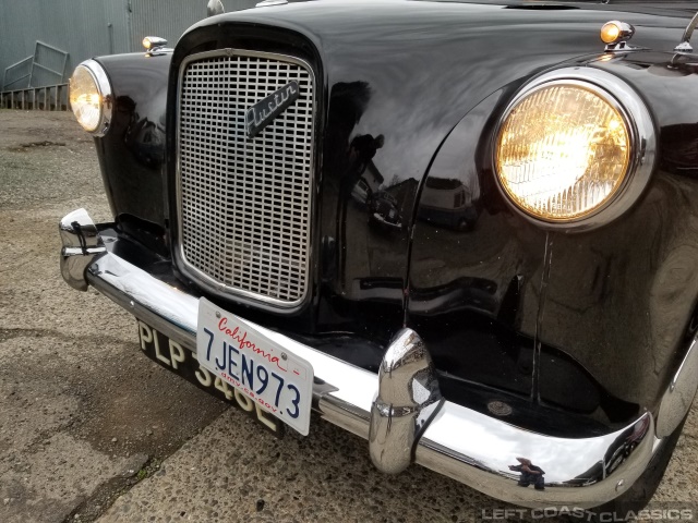 1967-austin-london-taxi-025.jpg