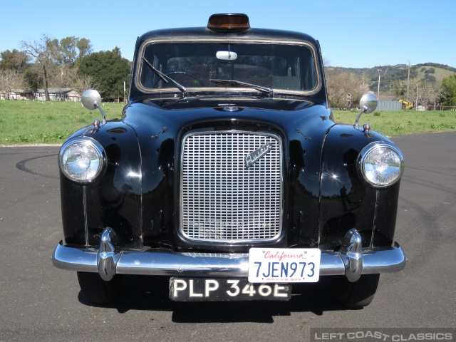 1967-austin-london-taxi-125.jpg