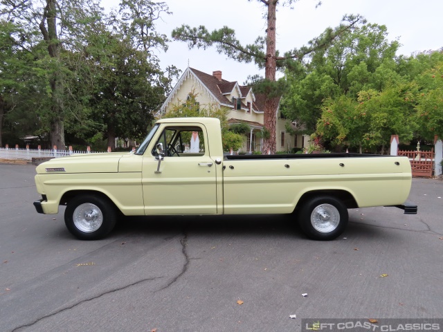 1967-ford-f100-pickup-005.jpg