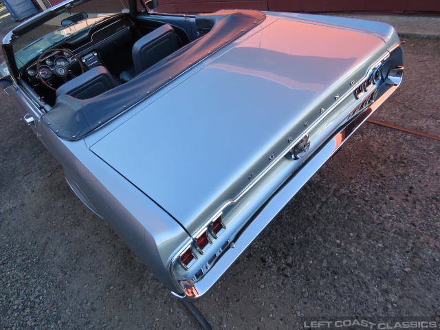 1967-ford-mustang-convertible-094.jpg