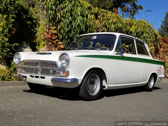 1967-lotus-cortina-007.jpg