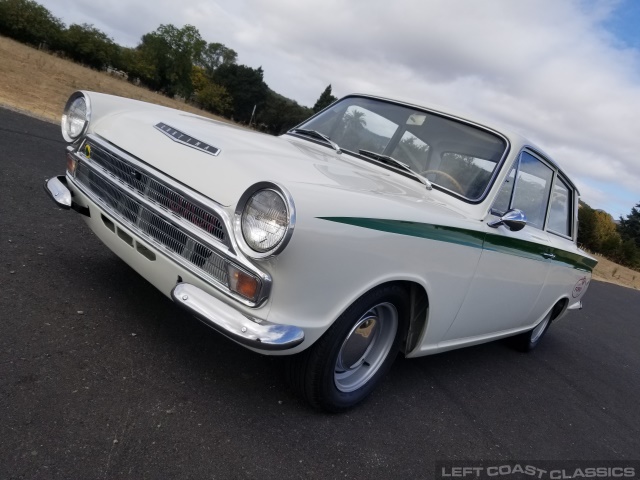 1967-lotus-cortina-011.jpg