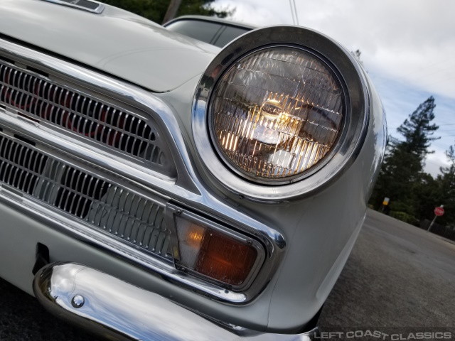 1967-lotus-cortina-054.jpg