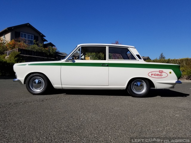 1967-lotus-cortina-201.jpg