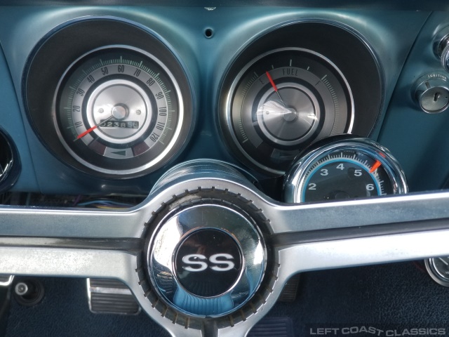 1968-chevy-camaro-ss-clone-123.jpg