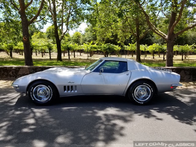 1968-chevy-corvette-c3-008.jpg