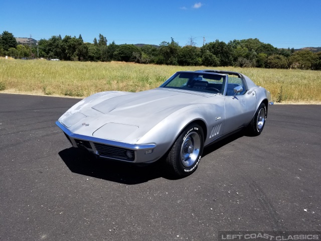 1968-chevy-corvette-c3-142.jpg