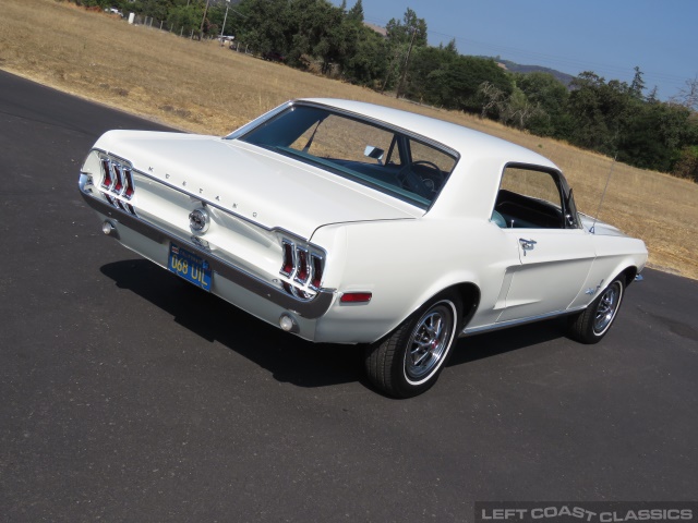 1968-ford-mustang-coupe-210.jpg