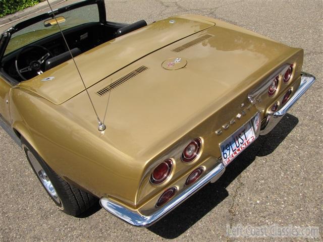 1969-chevrolet-corvette-427-108.jpg