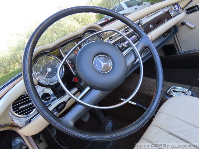 1970-mercedes-benz-280sl-roadster-124.jpg