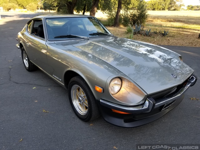 1971-datsun-240z-052.jpg