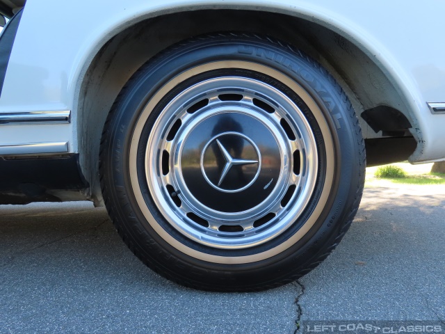 1971-mercedes-benz-280sl-083.jpg