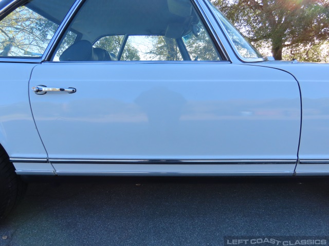 1971-mercedes-benz-280sl-095.jpg