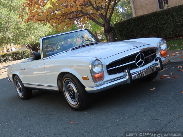 1971-mercedes-benz-280sl-235.jpg