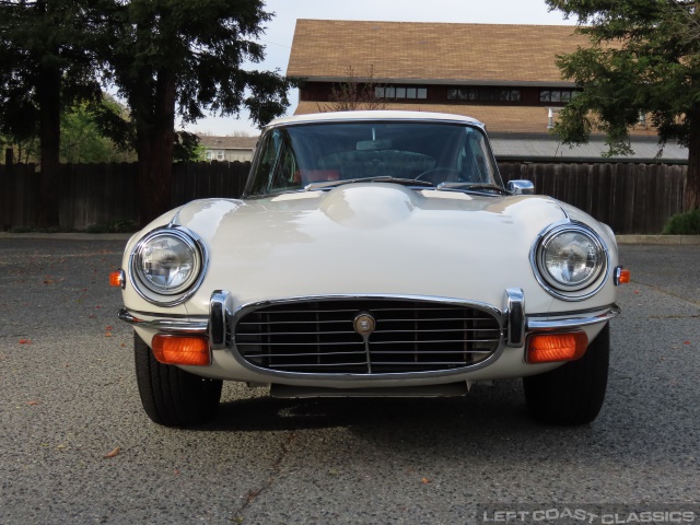 1972-jaguar-xke-fhc-v12-128.jpg