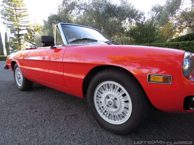 1974-alfa-romeo-spider-042.jpg