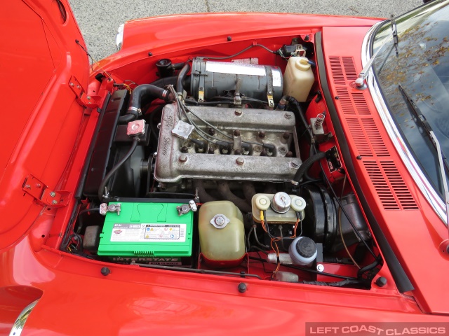 1974-alfa-romeo-spider-136.jpg