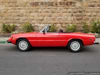 1974-alfa-romeo-spider-180