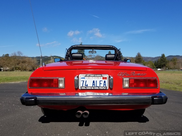 1974-alfa-romeo-spider-veloce-021.jpg