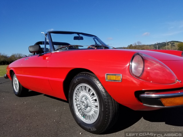 1974-alfa-romeo-spider-veloce-066.jpg