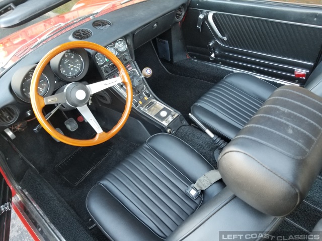 1974-alfa-romeo-spider-veloce-114.jpg