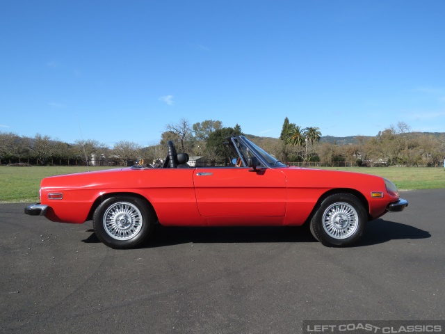 1974-alfa-romeo-spider-veloce-184.jpg