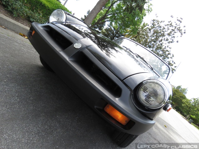 1979-mgb-limited-edition-033.jpg