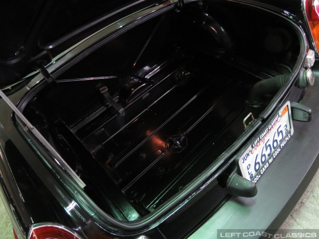 1979-mgb-limited-edition-071.jpg