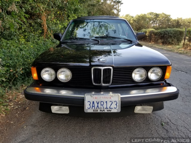 1983-bmw-320is-001.jpg