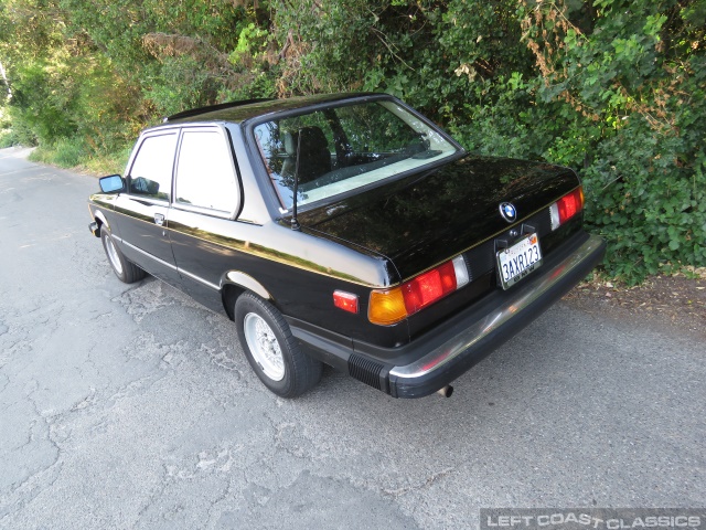 1983-bmw-320is-015.jpg