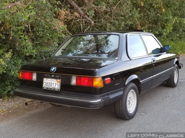 1983-bmw-320is-019.jpg