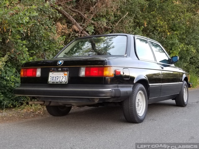 1983-bmw-320is-020.jpg