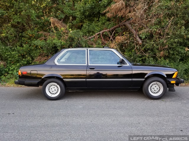 1983-bmw-320is-024.jpg